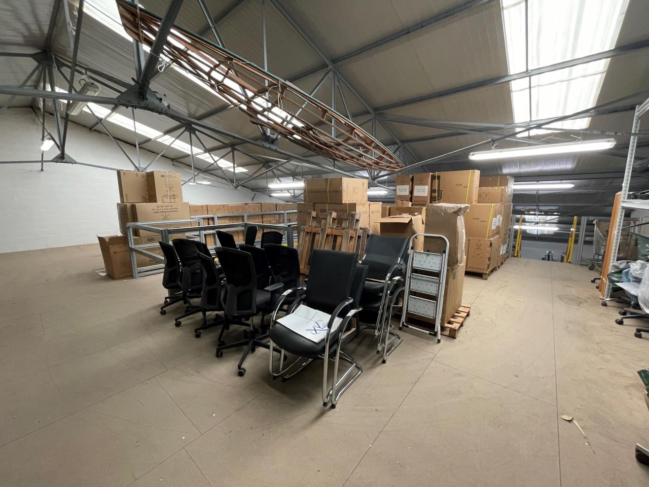 Local d'activité Aulnay-sur-Mauldre 877m² Vente local d'activité Aulnay-sur-Mauldre Yvelines OVACT2530053 1